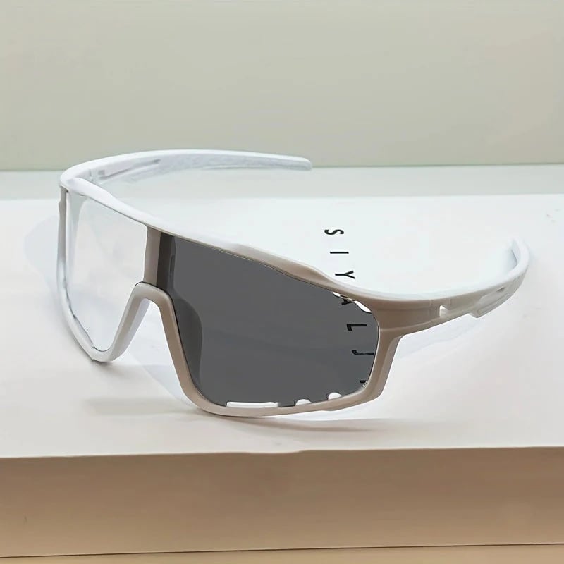 2026 HOT SALE💞50K+ SOLD!🚴 Photochromic Cycling Sunglasses – Instantly Adapt to Light Changes 🌞🕶️