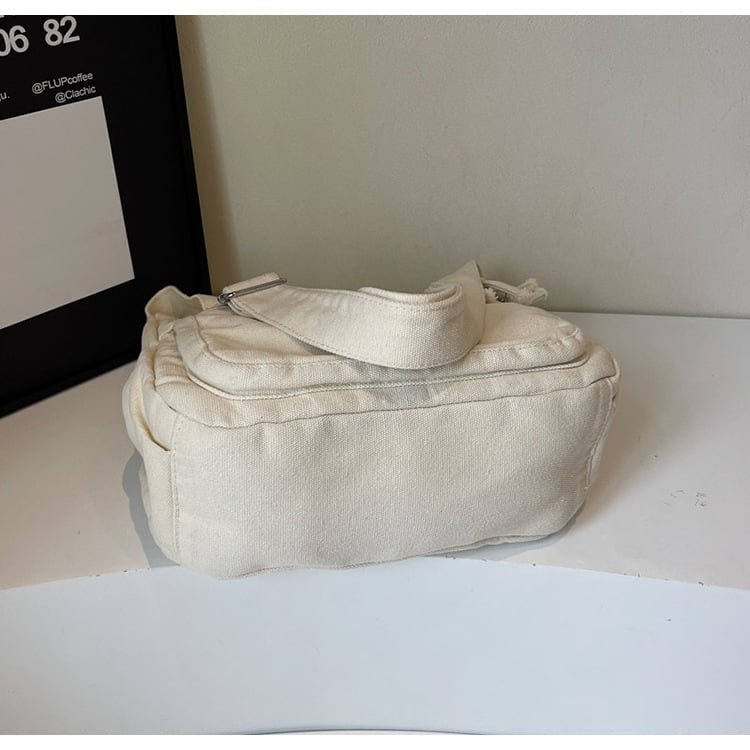 👜✨ Distressed Canvas Messenger Bag – Multi-Zipper Layered Design, Wide Adjustable Strap