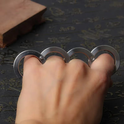 4‑Ring Folding Hand Grip – Compact, Sturdy, Always Ready to Grab